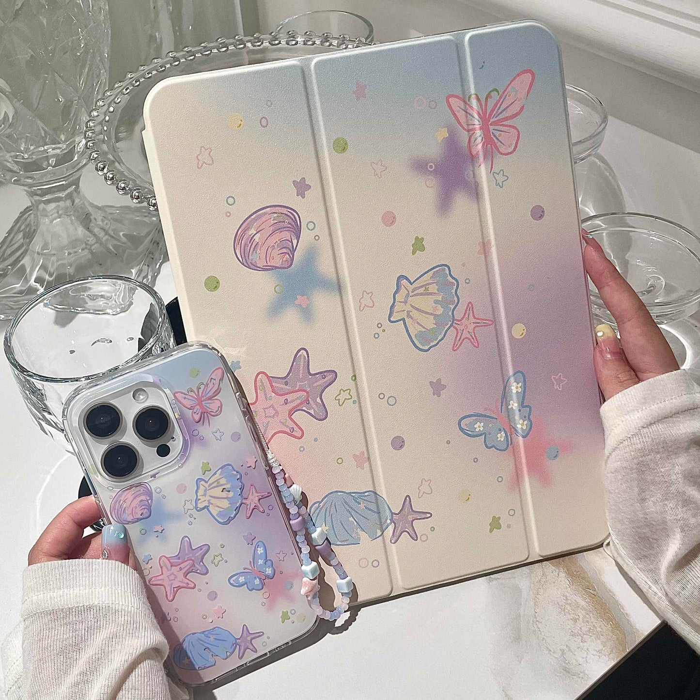 Ocean Dreams Case with Lanyard