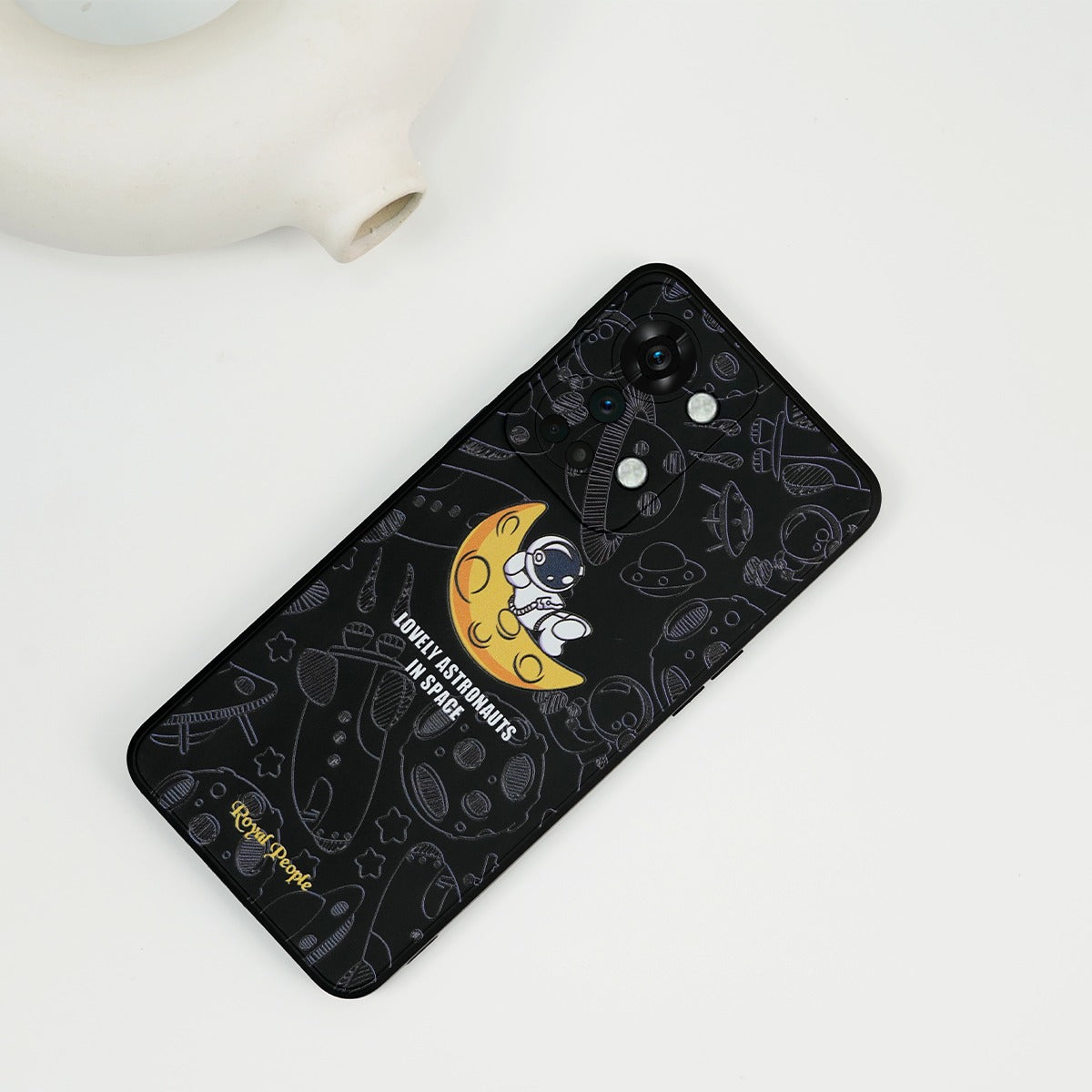 OnePlus Nord 2T Cosmic Astronaut Silicone Case