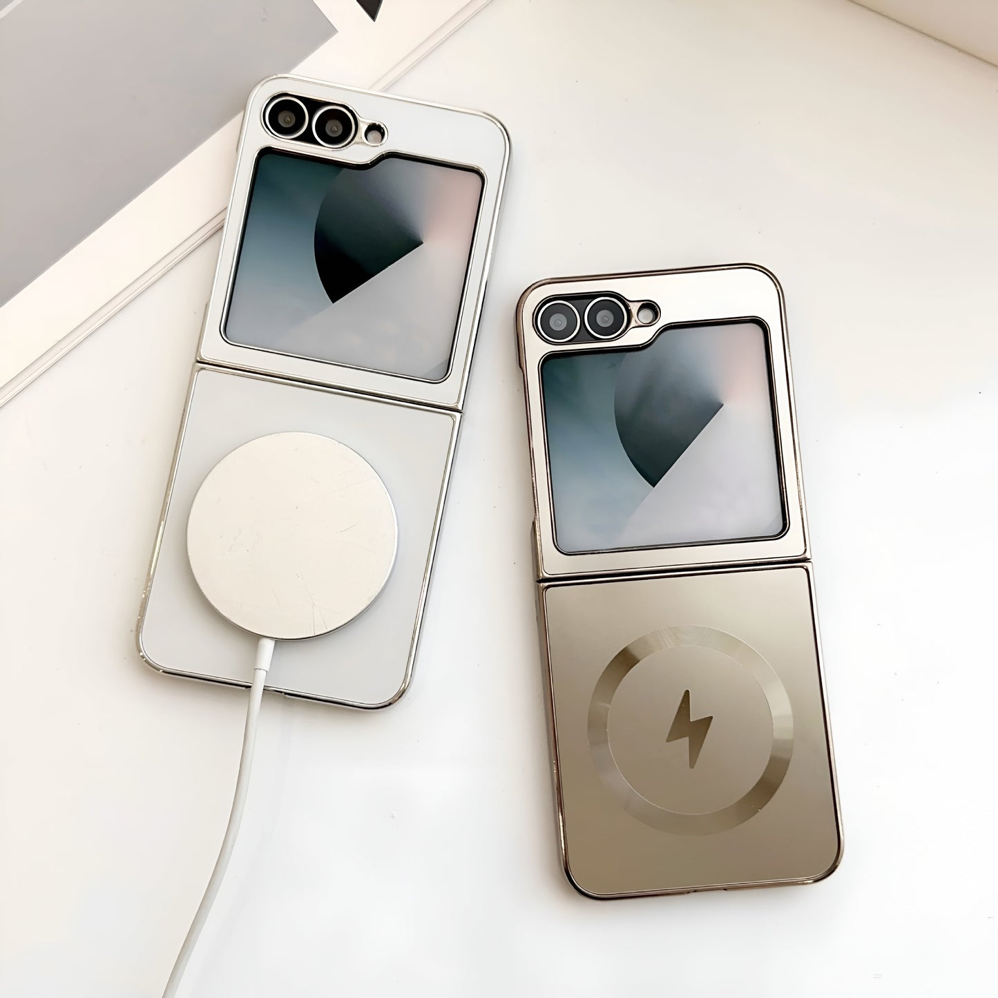 Dazzling Magnetic Foldable Case