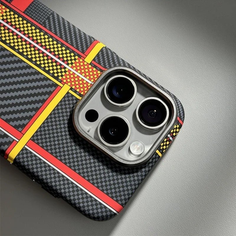 iPhone Series - Carbon Edge MagSafe Case