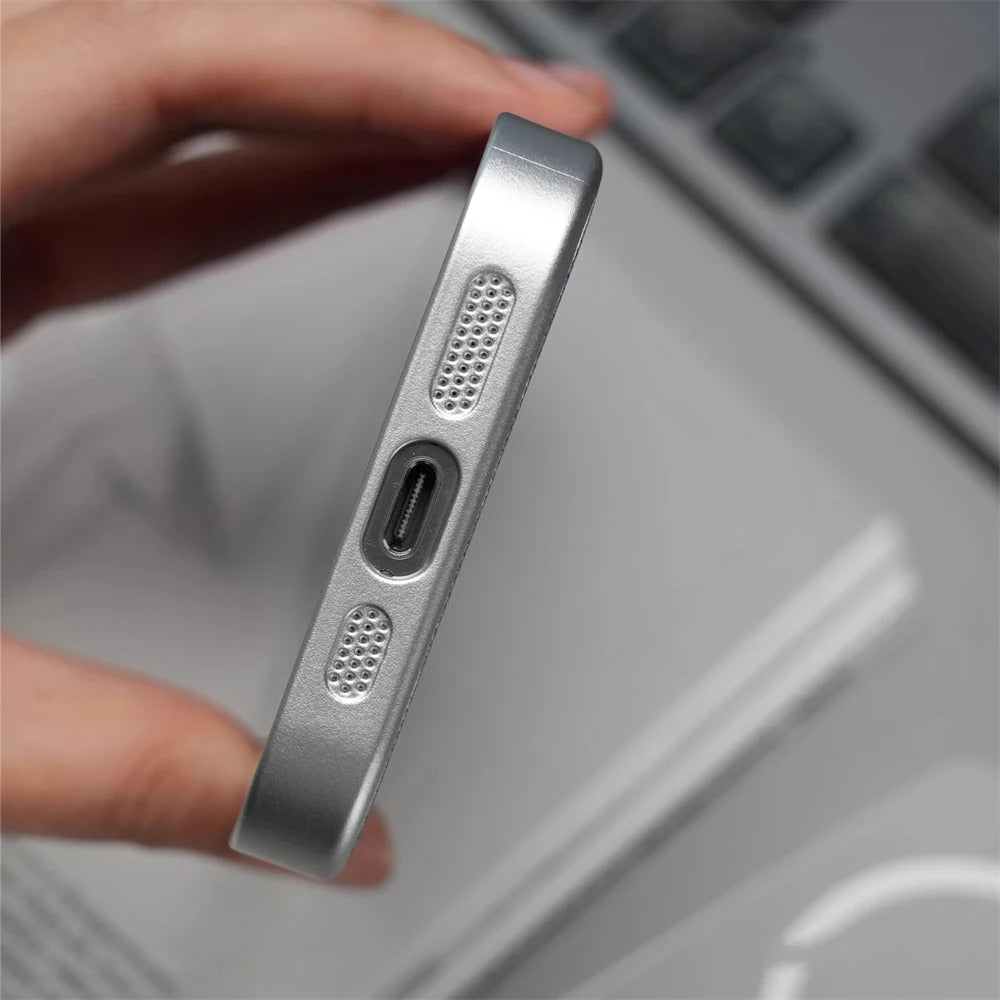 Borderless Elegance Case