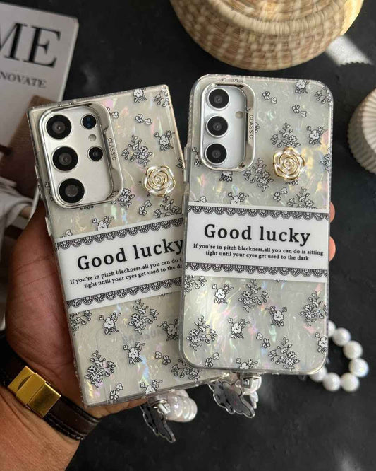 Lucky Pearl Flower Case With Lanyard