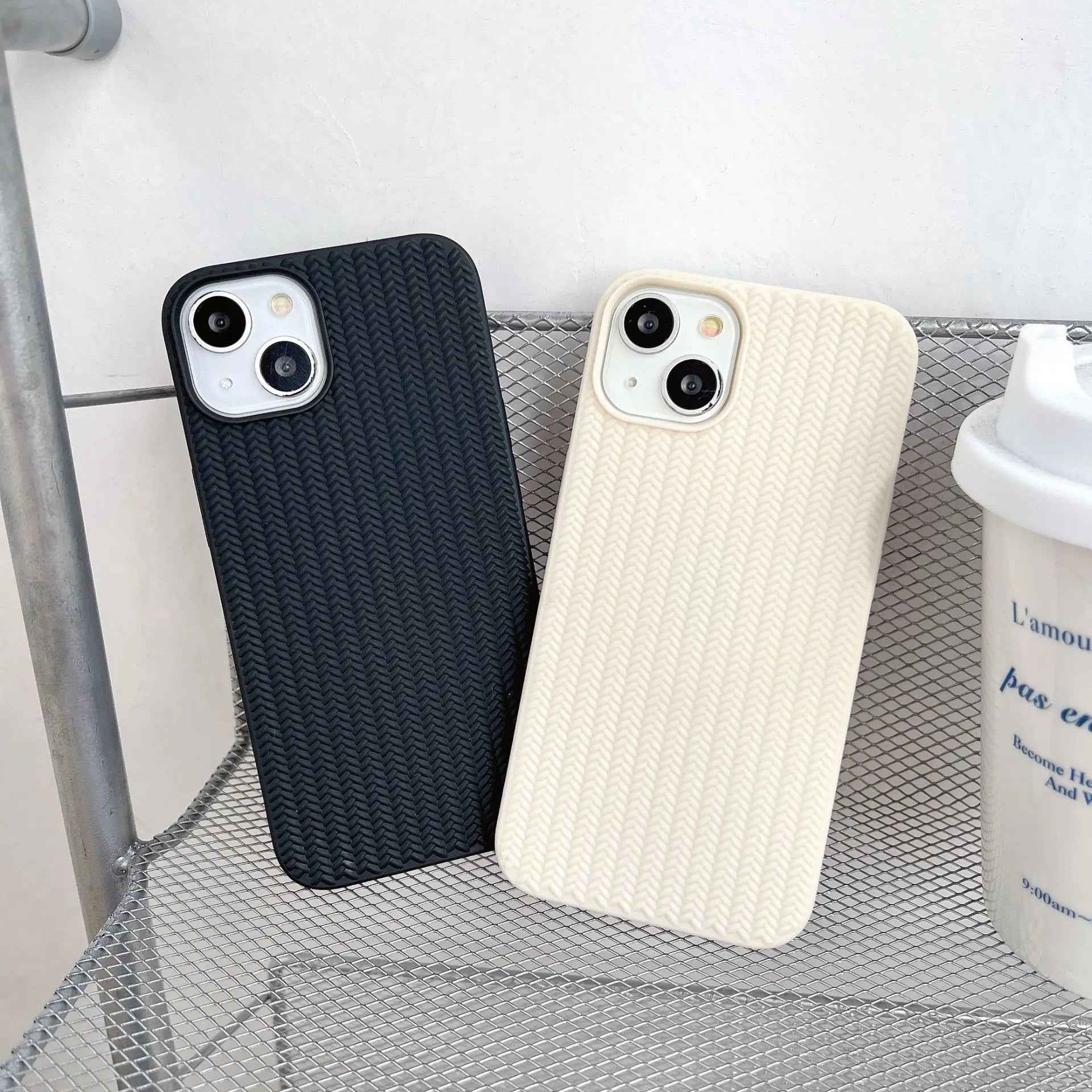 Knitted Grip Shield Case - Iphone