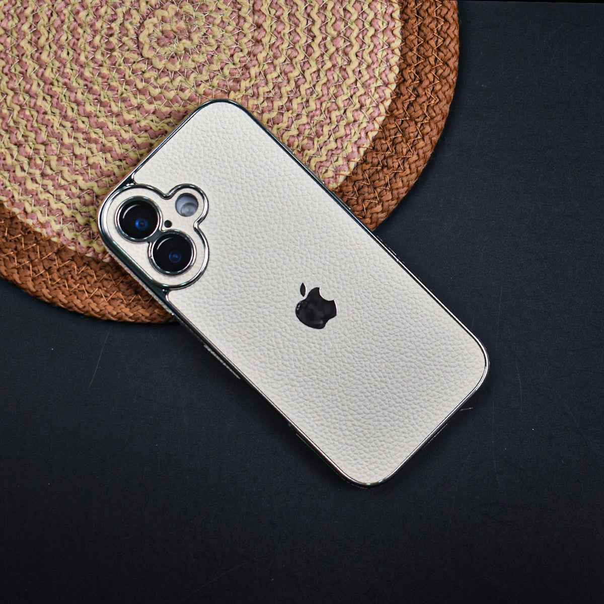 Luxe Leather Shield Case - iPhone 17 Series