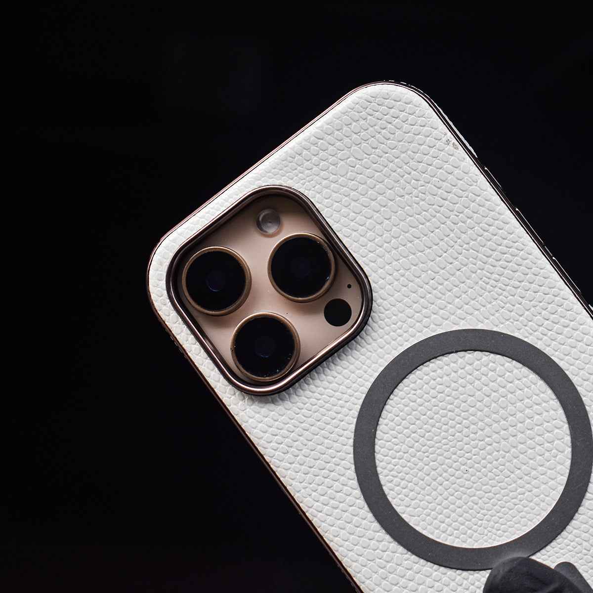 Luxe Croc Magnetic Case - iPhone