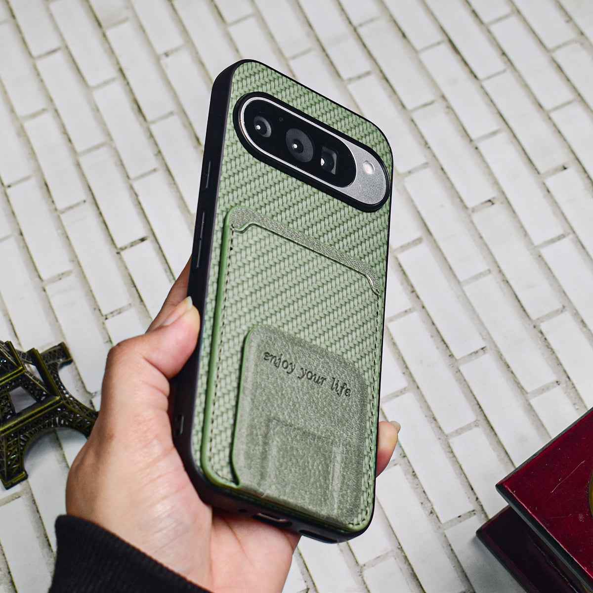 Pocket Crest - Google