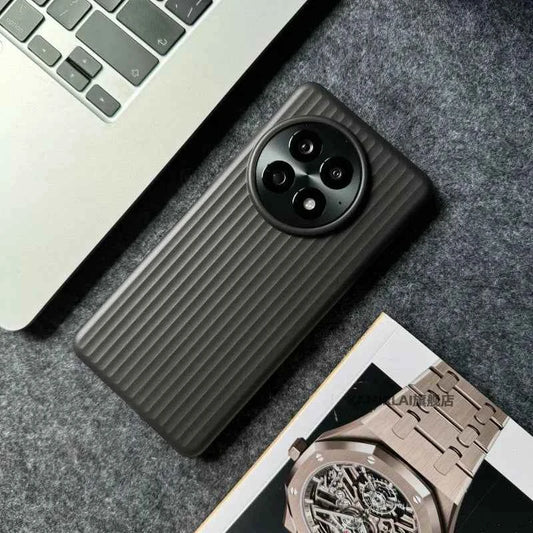 OnePlus -  Ribbed Silicone Protective Case