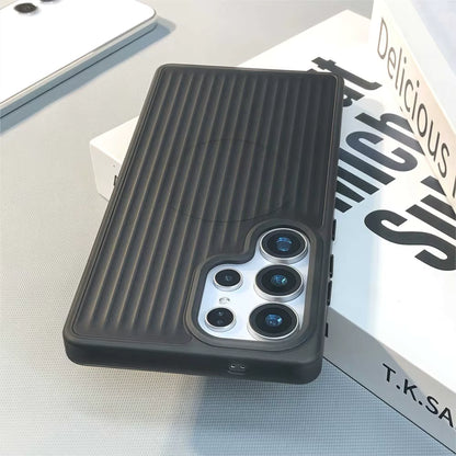 Galaxy S Series - Striped Armor MagSafe Case