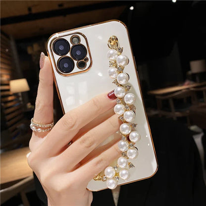 Luxury Pearl Case an Product By GoGirlish