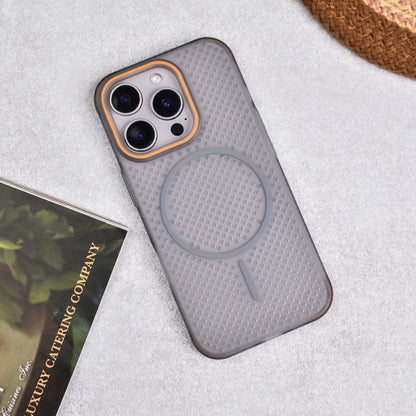 Grid Mesh Cooling MagSafe Case