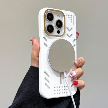 Heat Dissipation Armor MagSafe Case