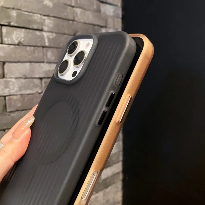 iPhone Series - Corrugated Pattern Magsafe Case